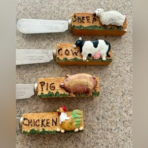 VTG Cardinal Inc Farm Animal Cheese Spreaders Set
